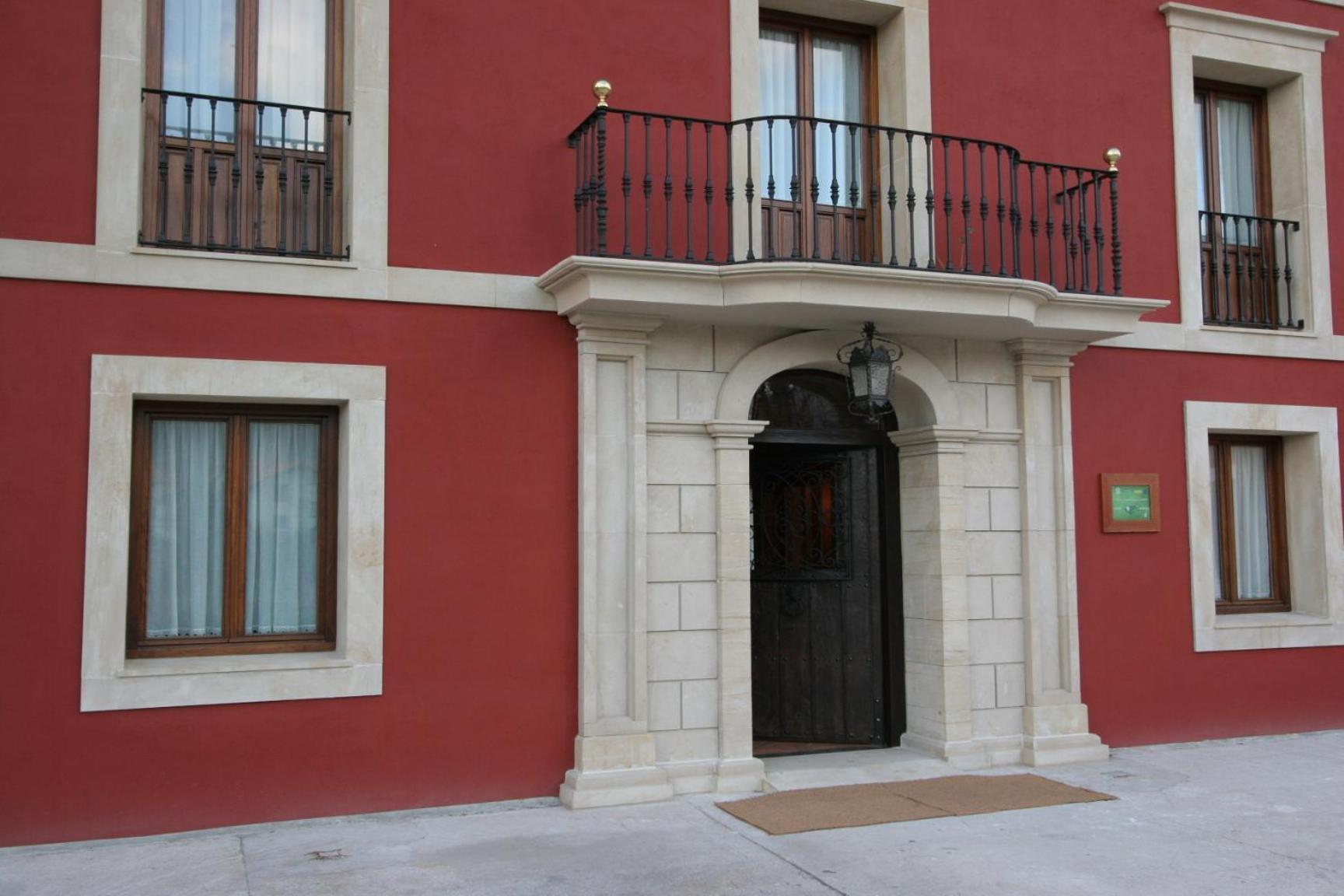 Posada Santa Eulalia Villanueva de la Peña Exterior foto